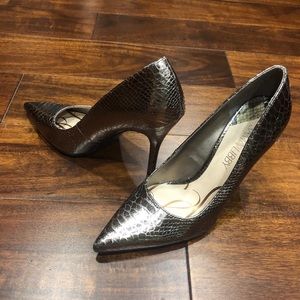 💙 Sam & Libby pumps NWOT